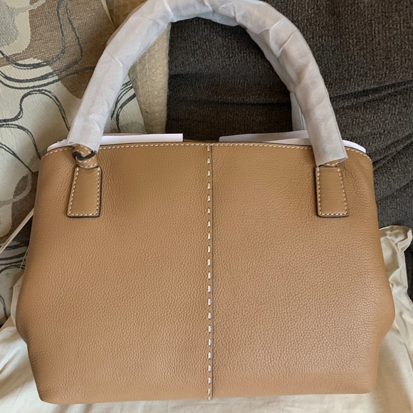 SOLDโ๏ธAuthentic TORY BURCH pebbled leather Satchel/Crosby 2 compartments - Picture 9 of 16